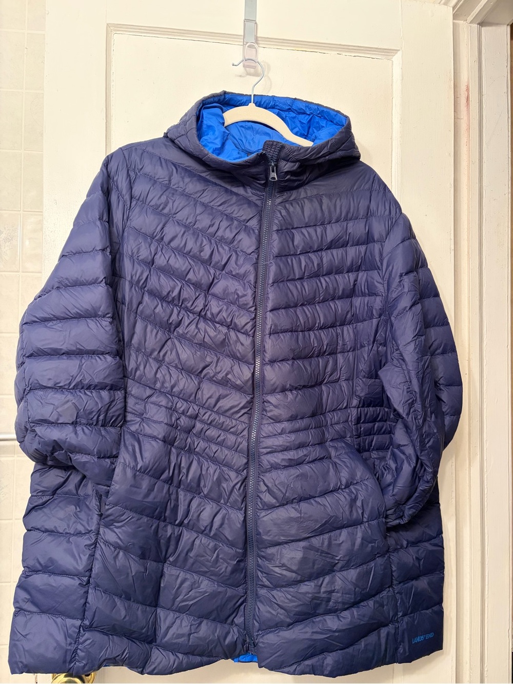 Lands' End Navy Packable Wanderweight Down Coat with Bright Blue Hood Lining